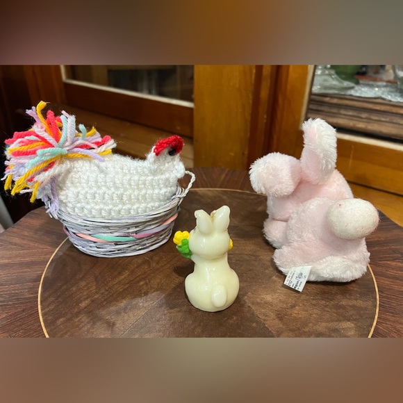Vintage Spring Easter Lot 3 piece chicken bunny candle  Wallace Berrie Co plush - Picture 2 of 11